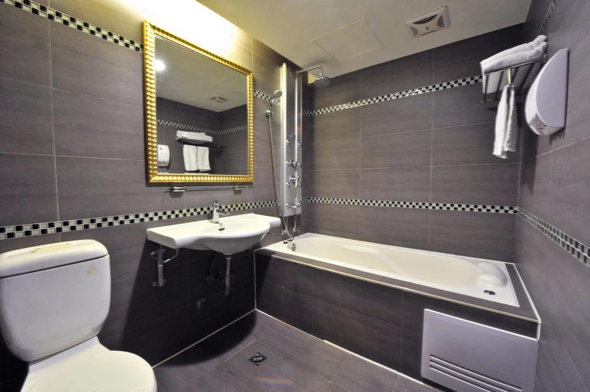 Carnival Motel Taipeh Exterior foto