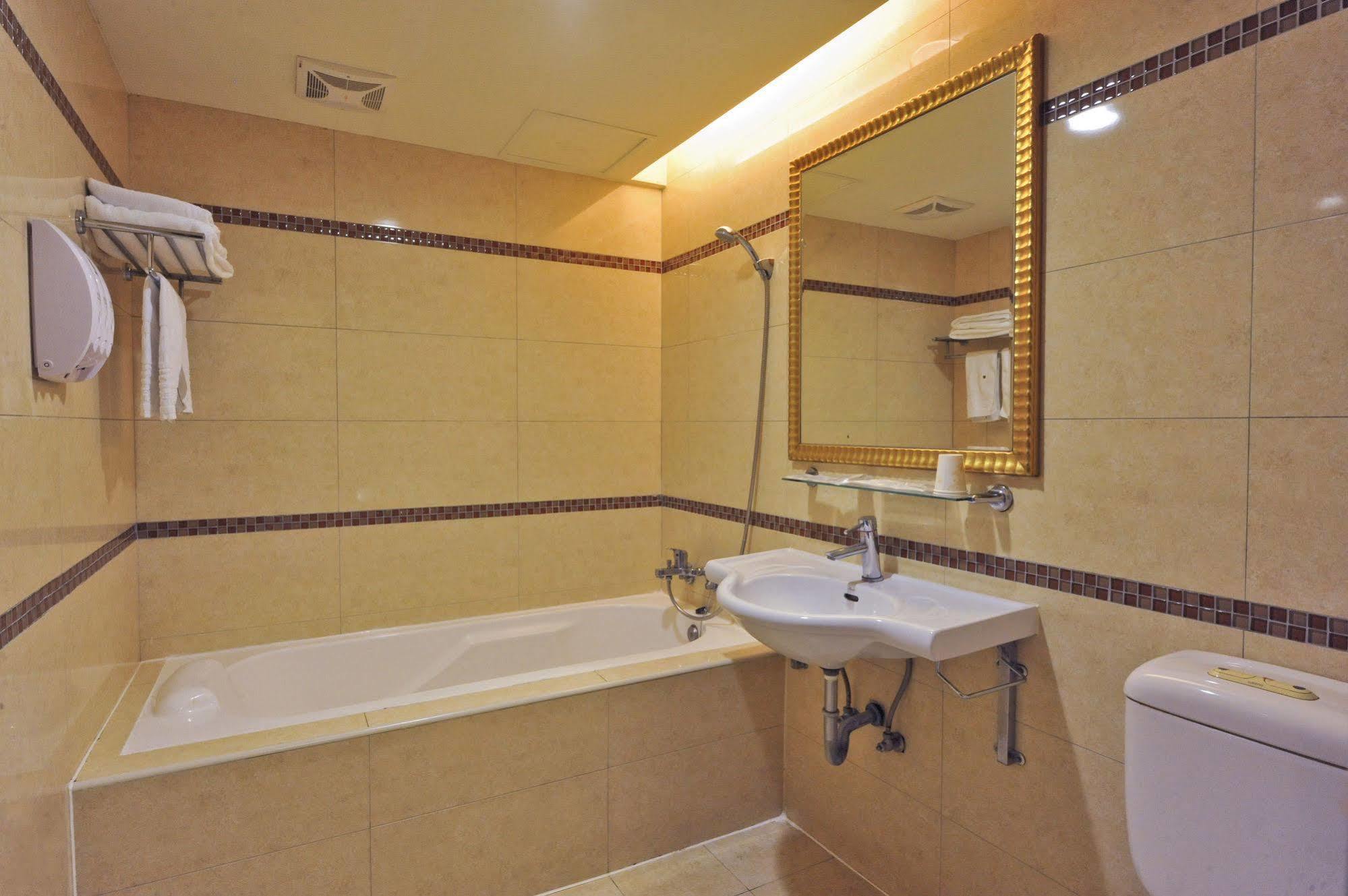 Carnival Motel Taipeh Exterior foto