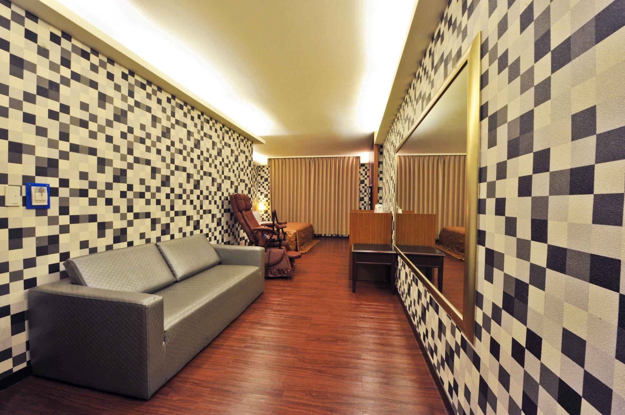 Carnival Motel Taipeh Exterior foto
